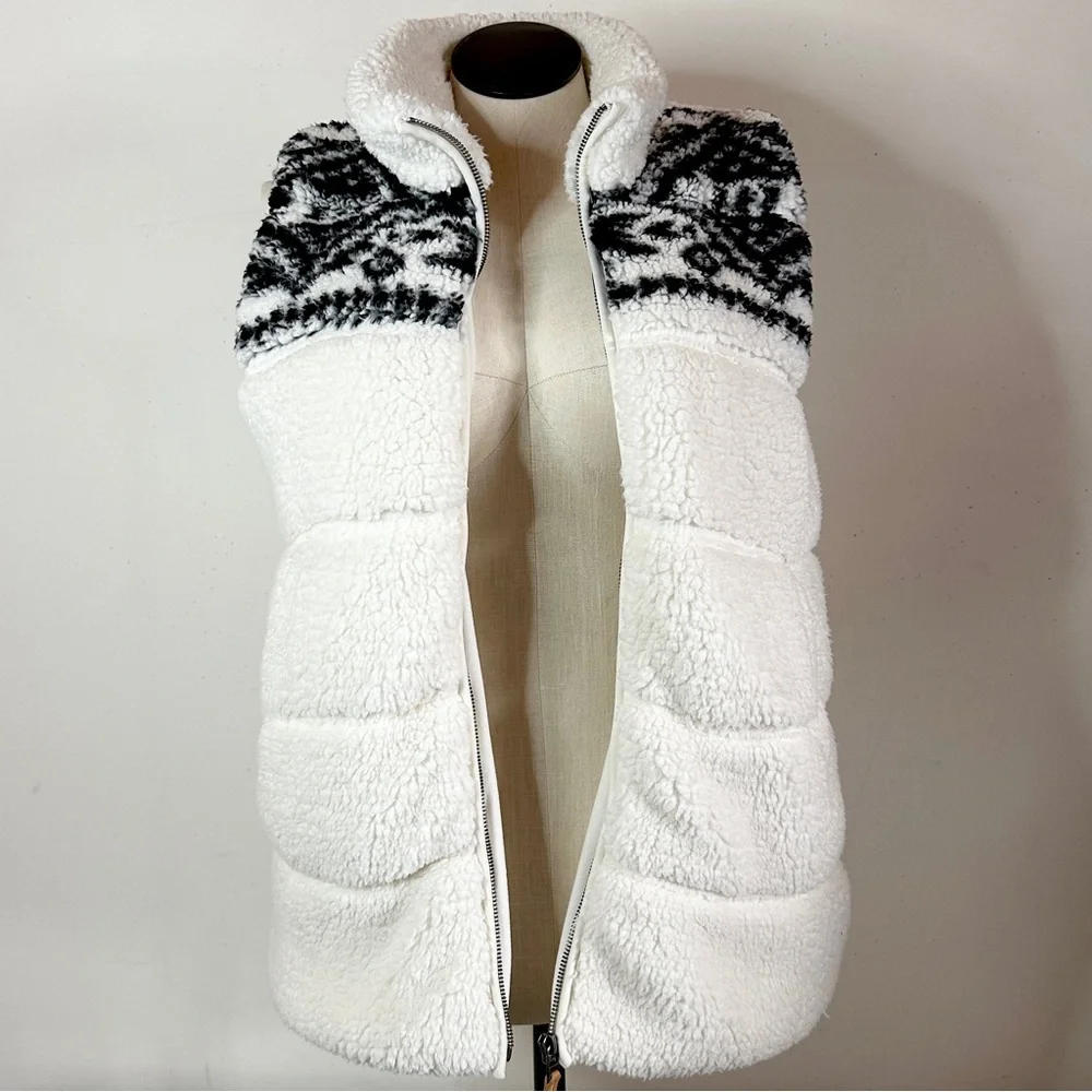 PJ Salvage Santa Fe Sherpa Vest L - Picture 3 of 12